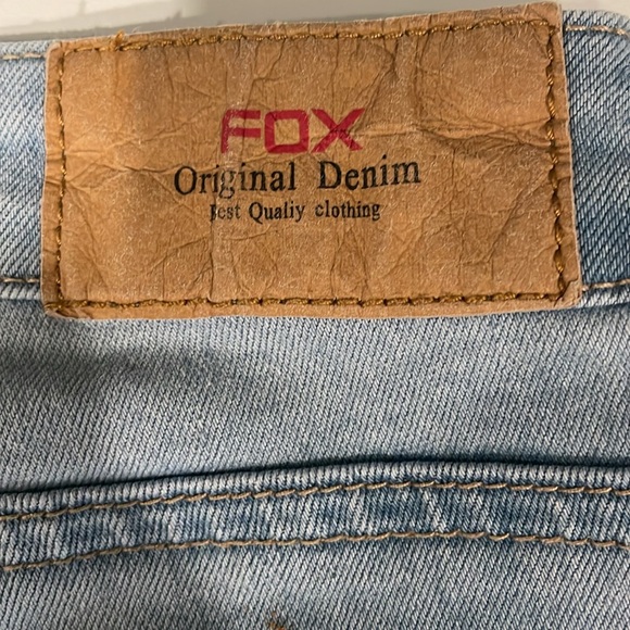 FOX WOMAN JEAN SHORTS - Picture 4 of 5
